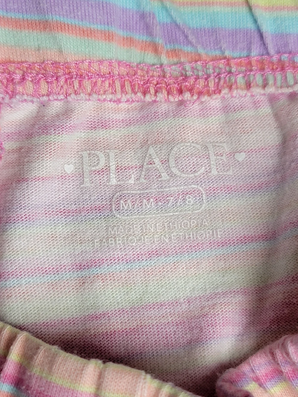 Place Pastel Rainbow Striped Shorts - Size M (7/8)